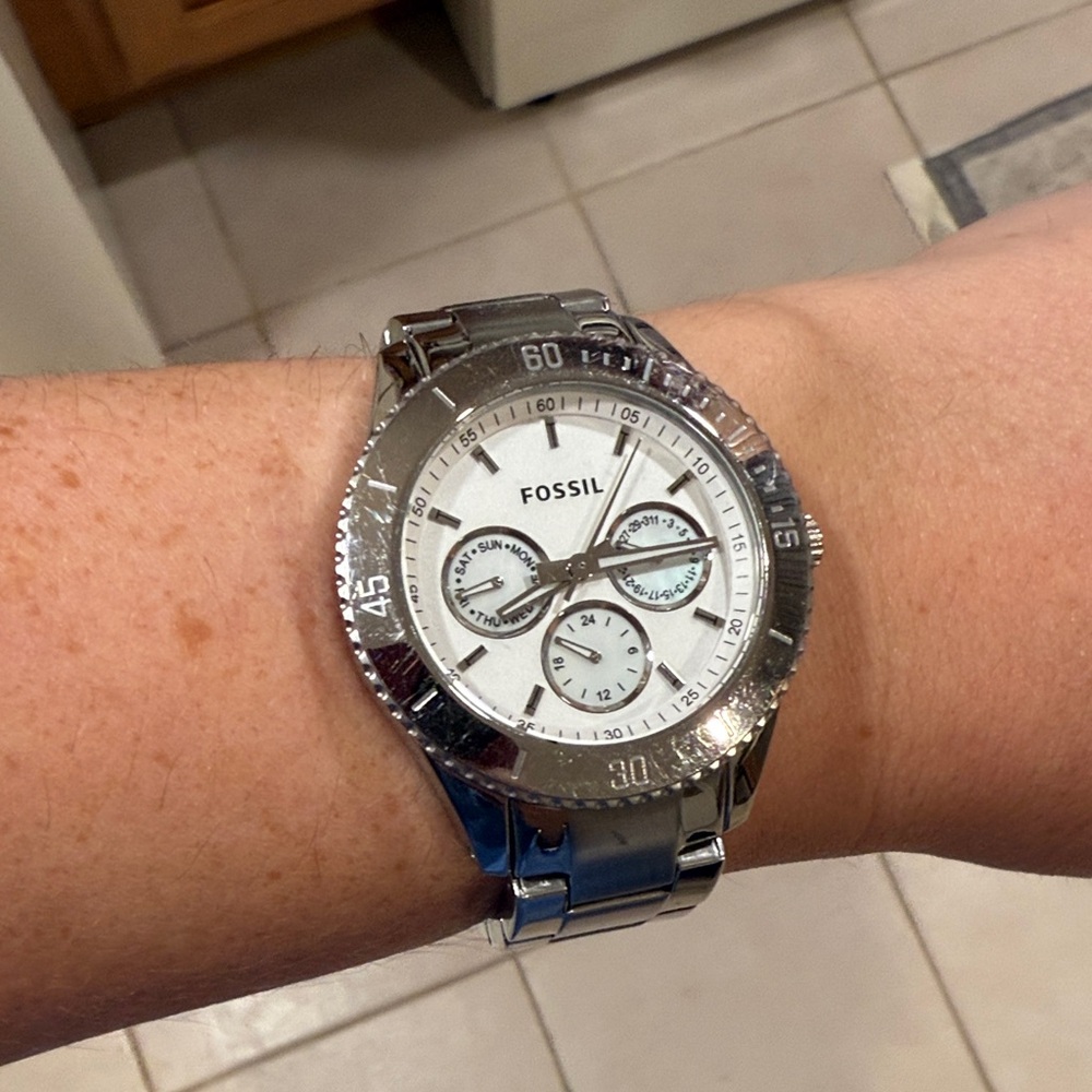 Fossil Unisex Silver Chronograph Watch